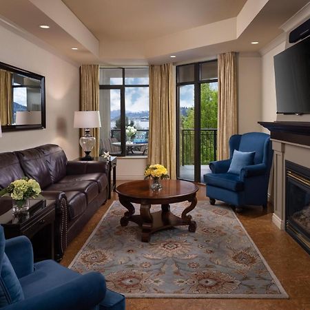 The Royal Kelowna - Bellstar Hotels & Resorts Buitenkant foto