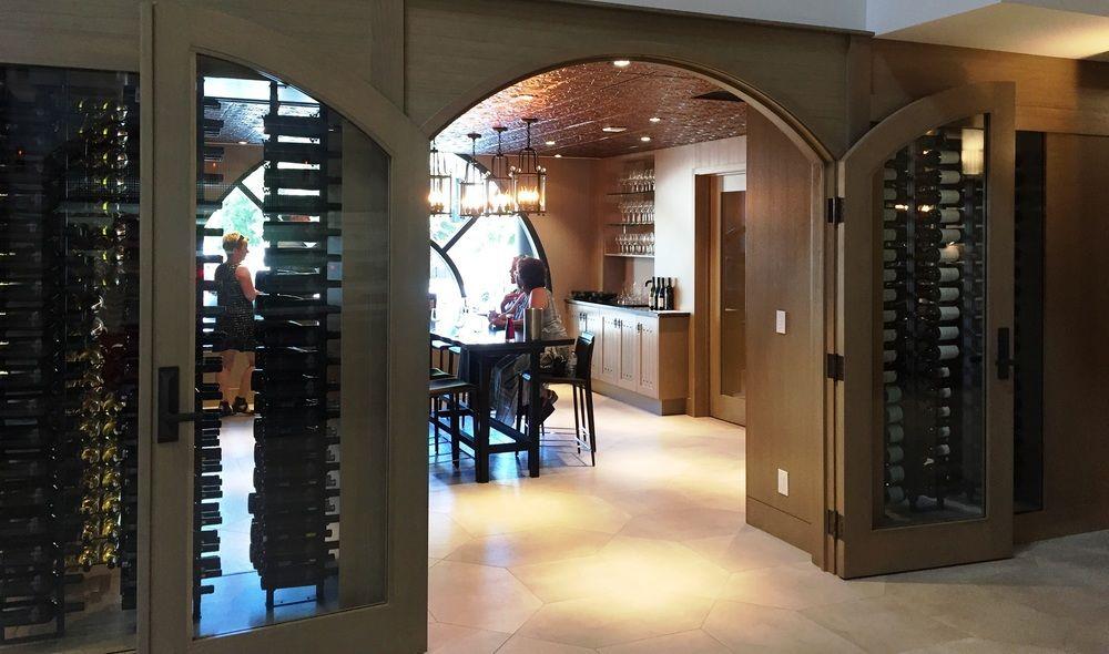 The Royal Kelowna - Bellstar Hotels & Resorts Buitenkant foto