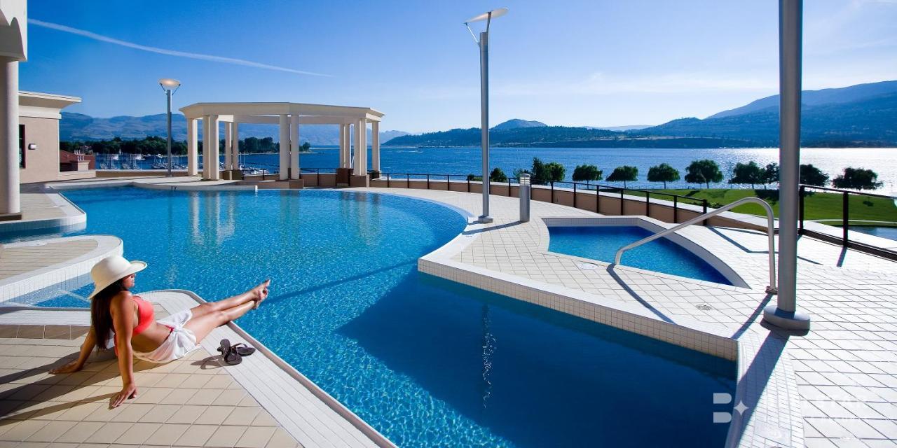 The Royal Kelowna - Bellstar Hotels & Resorts Buitenkant foto