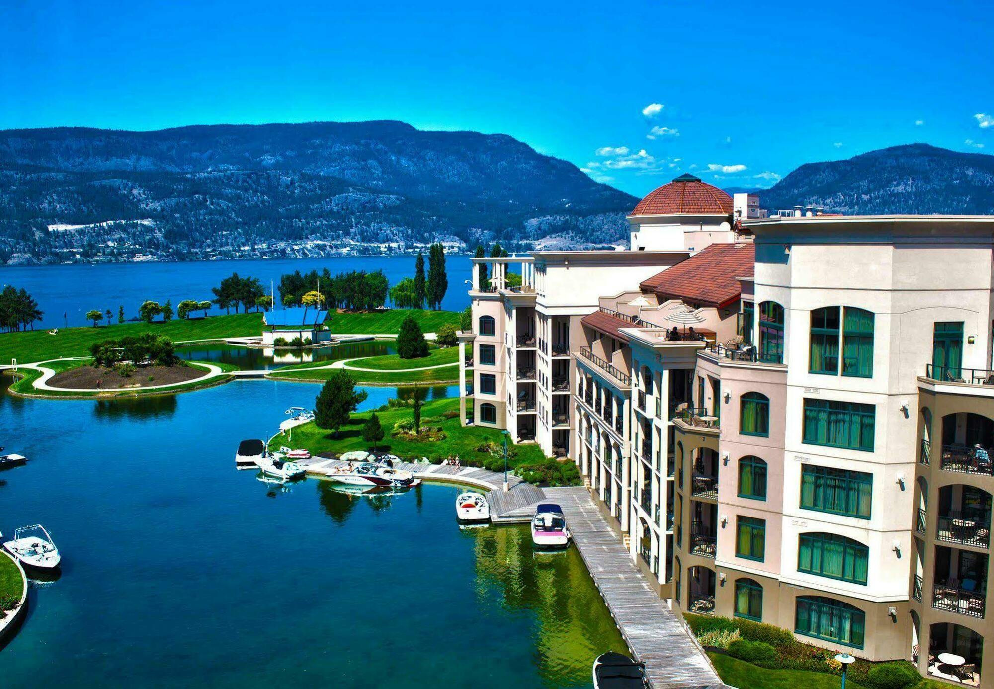 The Royal Kelowna - Bellstar Hotels & Resorts Buitenkant foto